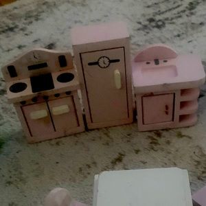 Pottery Barn pink kitchen 3 piece set